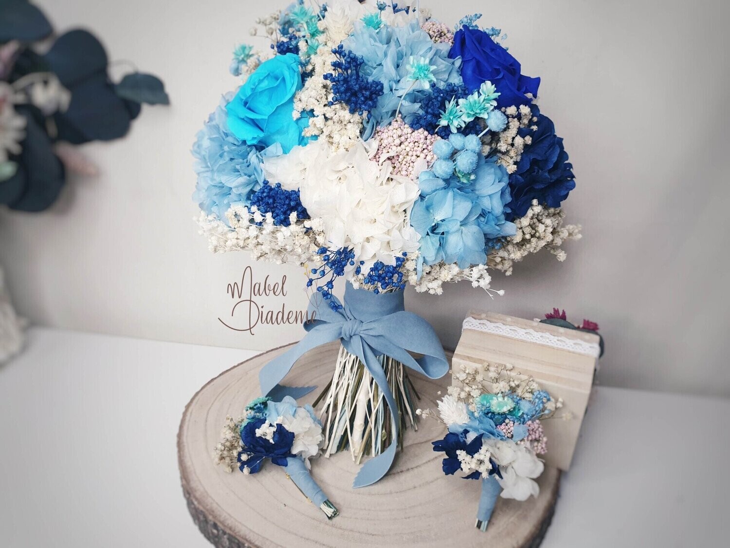 El significado del ramo de novia azul: un toque de elegancia y tranquilidad
