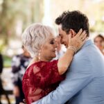 Canciones para dar regalos a hermanos en una boda: ideas y recomendaciones